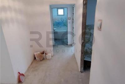 Apartament cu 3 camere decomandat în Central - 7