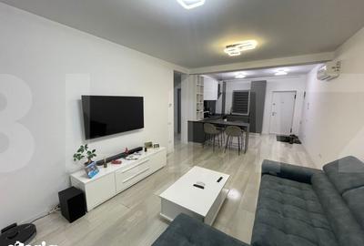 Apartament cu 2 camere semidecomandat în Ghiroda