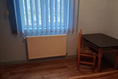 Apartament cu 2 camere decomandat în Central - 3