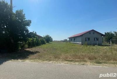 Teren de 2585 mp, în Icoana - 2