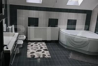 Casa individuala cu 5 camere, 240 mp, 12,8 ari teren, zona nord - 7