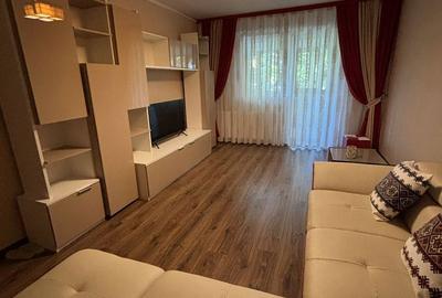 Apartament cu 2 camere decomandat în Central - 2