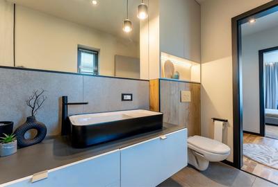 Casă cu 4 camere în Central - 2