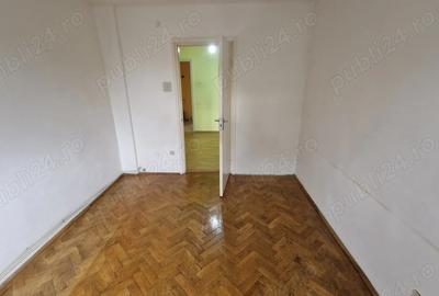 Apartament 3 camere plus garaj - 2