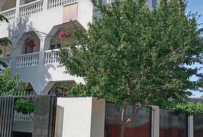 Casă cu 6 camere în Eforie - 18