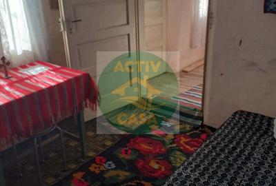 Casă cu 3 camere cu Teren 800 Mp în Icușești - 2