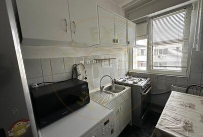 Apartament de inchiriat - 2 camere - Cartier Nord - 5