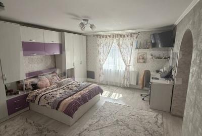 Casa/Vila multifunctioanala  230 mp utili, 520 mp teren, zona Burdujeni - 10