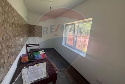 Casa 2 camere in zona Central - 7