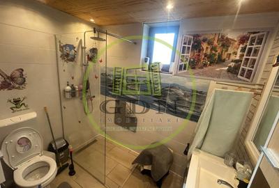 Casă individuală cu 4 camere cu Canalizare în Hipodrom 3 - 13