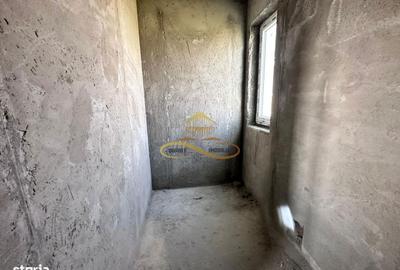 Casă cu 3 camere cu Teren 370 Mp în Săucești - 8