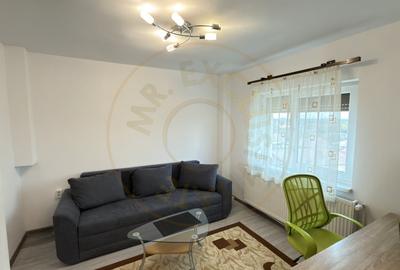 Apartament cu 3 camere semidecomandat, mobilat în Carei - 4