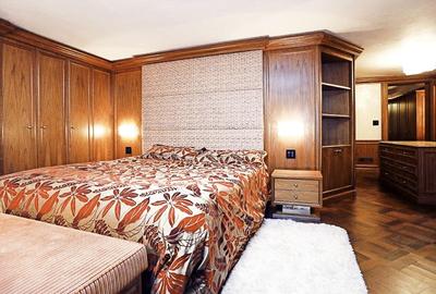 Apartament cu 3 camere semidecomandat, mobilat în P-ța Victoriei - 7