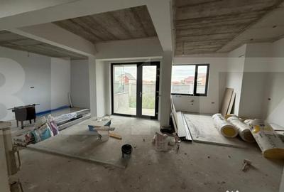 Casă cu 4 camere cu Teren 340 Mp în Central - 3