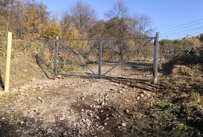 Teren de 7038 mp, în Hărțăgani - 3