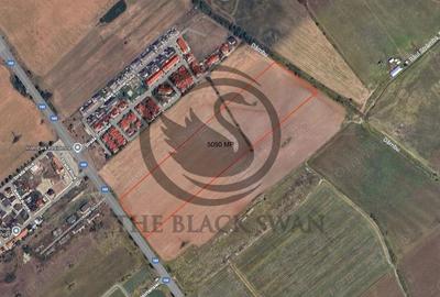 Teren de 5050 mp, în Blejoi - 2