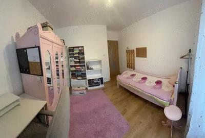 Apartament cu 3 camere decomandat în Central - 1