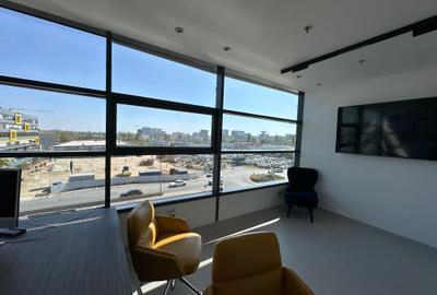 Clinică medicală în Hyperion Towers,finisaje de lux,COMISION 0 - 4