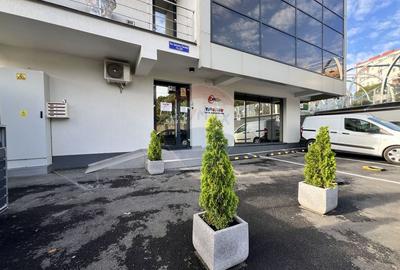 Spatiu comercial modern de inchiriat / 2 locuri de parcare - 5