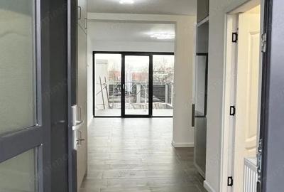 Casă cu Teren 150 Mp în Central - 1