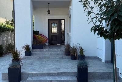 Casa cu personalitate, 6 camere, piscina- Proprietar - 16