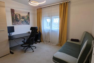 Apartament cu 3 camere semidecomandat, mobilat în Lipovei - 11