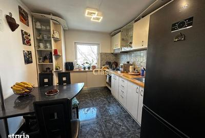 Apartament cu 4 camere decomandat, mobilat în Bulgaria - 9