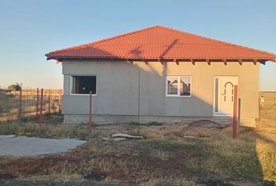Casă cu 4 camere în Becicherecu Mic - 1