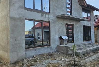 Casa P+1, 200mp neterminata + 900mp teren in Halanga Mehedinti - 1