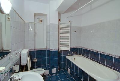 Casă individuală cu 14 camere cu Canalizare în Berceni - 11