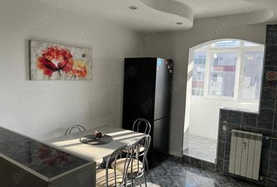 Apartament cu 2 camere decomandat în Apărătorii Patriei