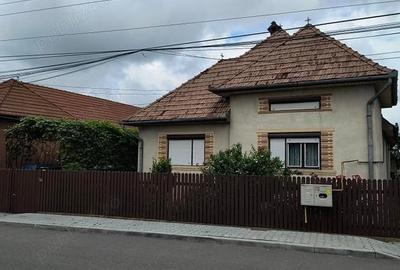 Casă cu 3 camere în Reghin - 7