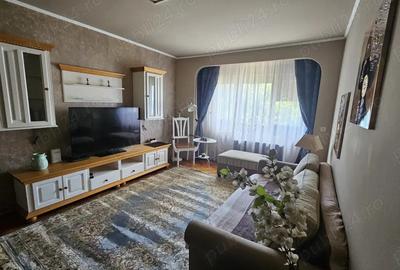Proprietar inchiriez apartament central