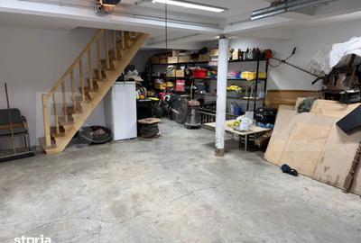 Casă cu 7 camere cu Teren 1800 Mp în Central - 3