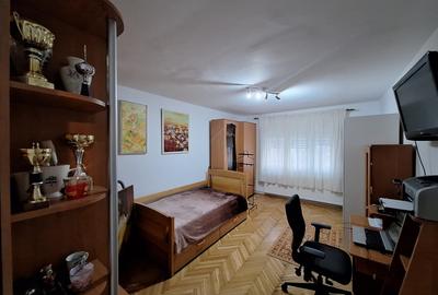 Apartament cu 2 camere - mobilat si utilat - zona Torontalului - 8