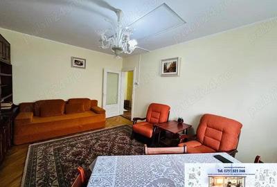 Apartament cu 3 camere decomandat în Piața Centrală - 8