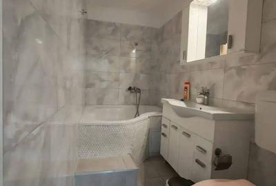 Apartament cu 3 camere în Vitan - 2