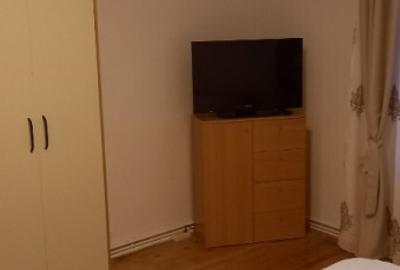 Inchiriez apartament 2 camere spa?ioase la casa Bartolomeu Inchiriez apartament 2 camere spa?ioase la casa Bartolomeu - 9