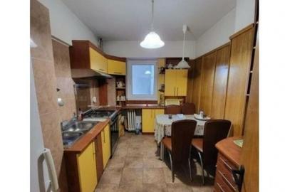 Bdul.Tineretului, vis-a vis,de Park, Ap.4 cam. - 11