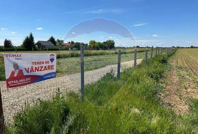 DE VANZARE - Teren intravilan la APA - 2