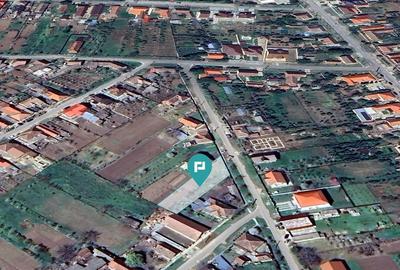 Teren de 900 mp, în Central - 4