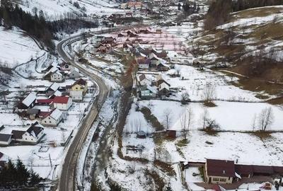 Teren Construcții extravilan de 33291 mp, în Poiana Micului