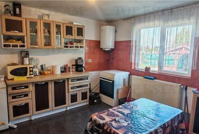 Casa pe parter 3 camere, teren 512mp, foisor, terasa, magazie, cu toate utilitat - 9