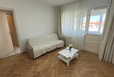 Apartament cu 2 camere, mobilat în Take Ionescu - 2