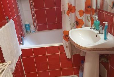 Apartament cu 3 camere în Central - 2