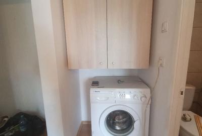 Apartament cu 3 camere decomandat în 9 Mai - 5