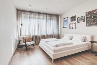Comision 0 - zona Dacia, str.Labrint - Apt. 2 camere - renovat
