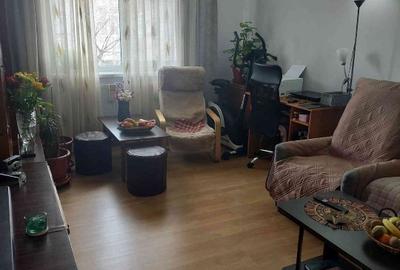 Apartament cu 2 camere decomandat, mobilat în E3 - 15