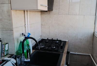 Apartament cu 2 camere decomandat în 1 Mai - 2