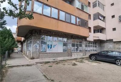 Spațiu comercial, de 106 mp, în Central - 1